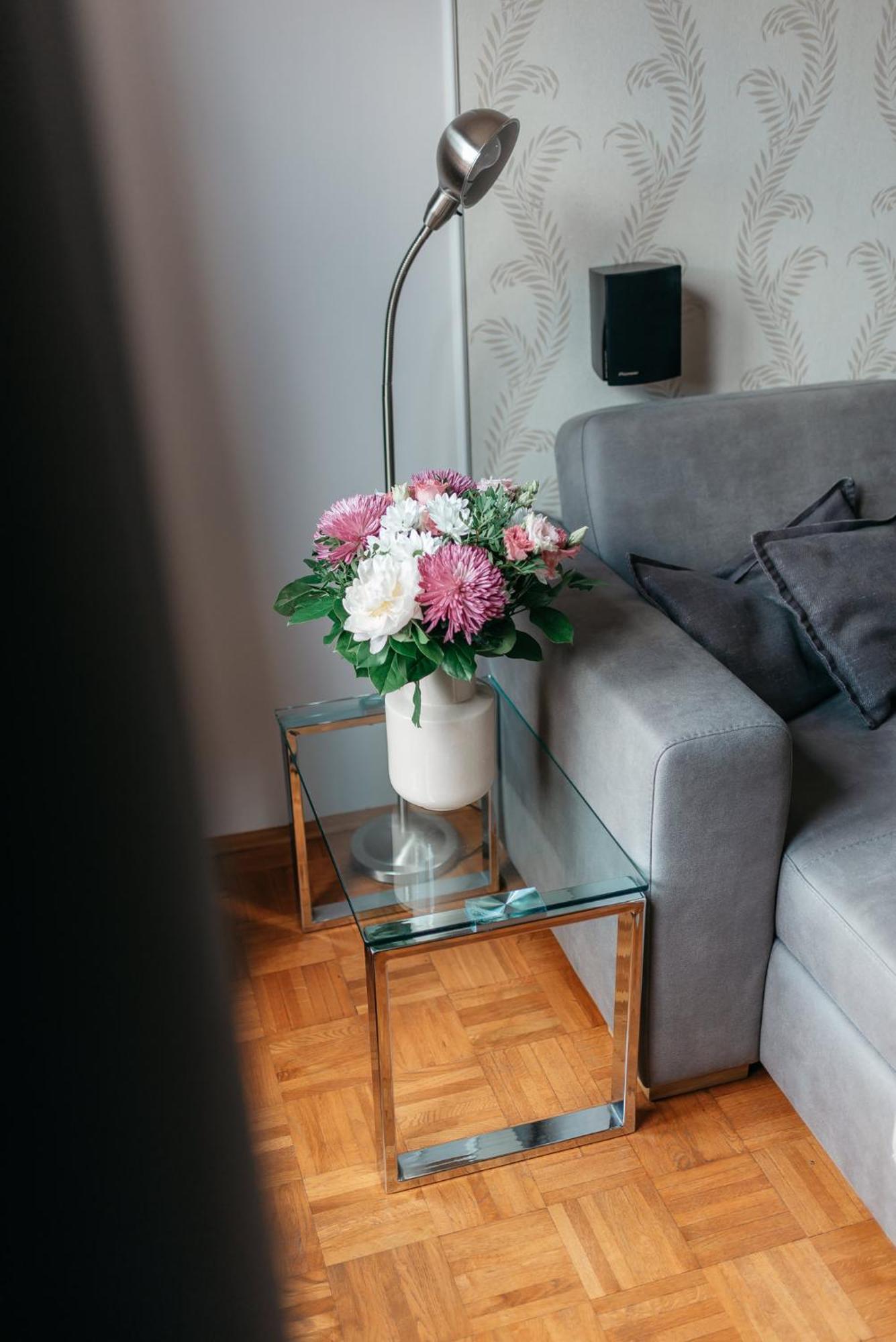 Roy 2 Bdr Apartment With Prague Castle View, Parking & Ac Exterior photo